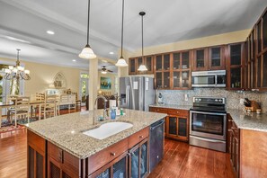 House, Multiple Beds, Balcony | Private kitchen | Coffee/tea maker - 813 Bonito Rd (Fripp Island)