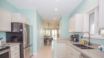 House, Multiple Beds, Kitchen | Private kitchen | Coffee/tea maker