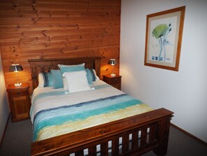 3 Schlafzimmer, Bügeleisen/Bügelbrett, kostenloses WLAN