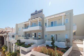 Front of property - Princess Irini Sea Front (Rethymno)
