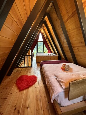 Romantische bungalow | 1 slaapkamer, individueel gedecoreerd, individueel gemeubileerd