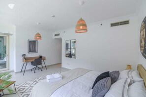 Room - Grandeur Holiday Homes The Marina View Apartment (Dubai)