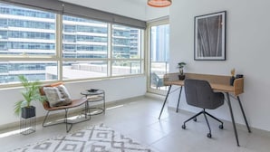 Apartment, Accessible, Private Bathroom (Modern-Luxury-Beach) | Interior - Grandeur Holiday Homes The Marina View Apartment (Dubai)