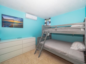 3 chambres, fer et planche à repasser, accès au Wi-Fi (inclus)