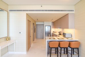 아파트, 장애인 지원, 앙스위트 (Luxury-Modern-Palm) | 전용 주방