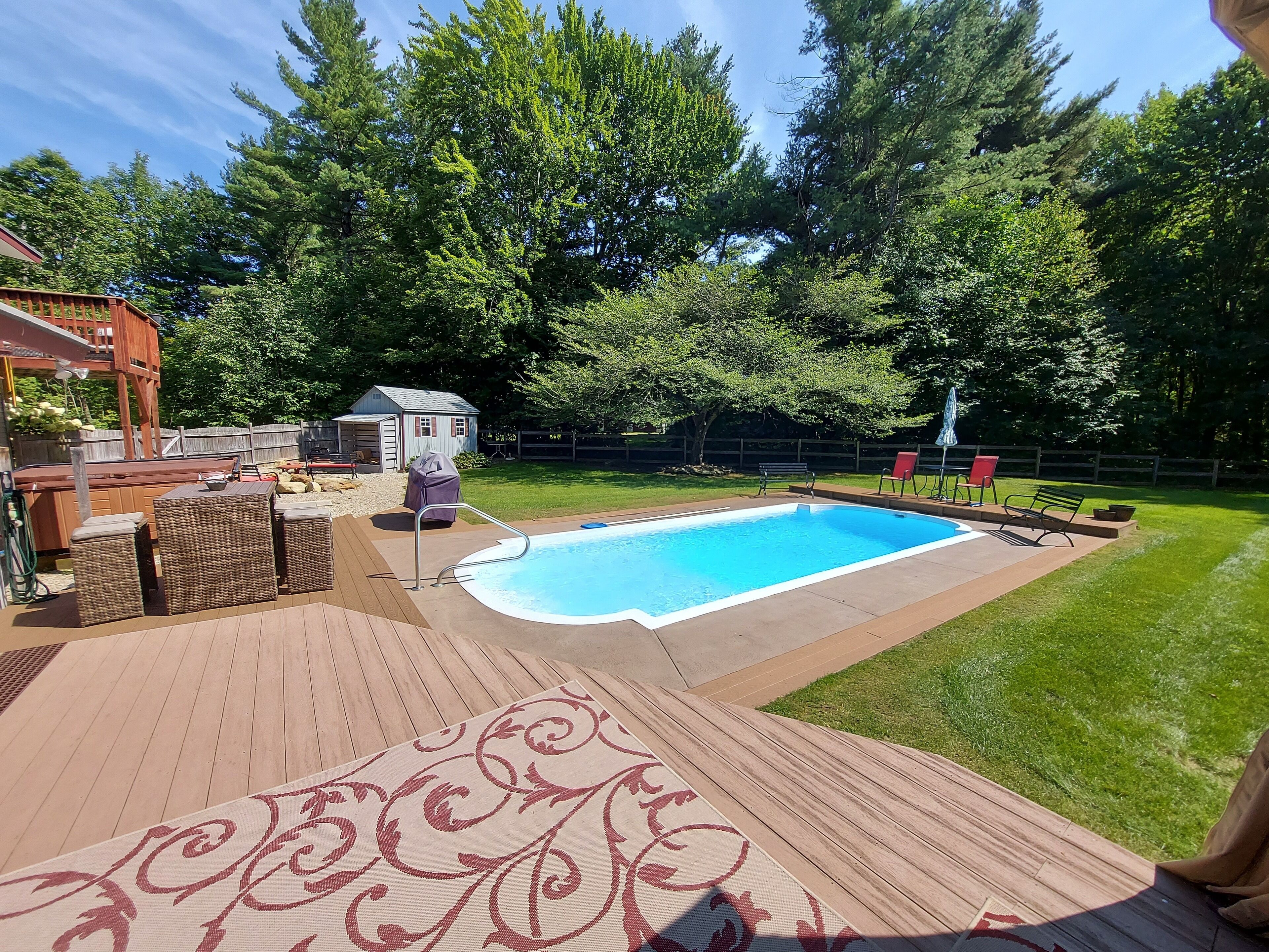 Great House Winter + Summer - Inground Pool