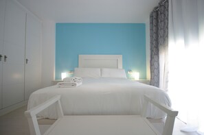 2 多间卧室、熨斗/熨衣板、免费 WiFi、床单