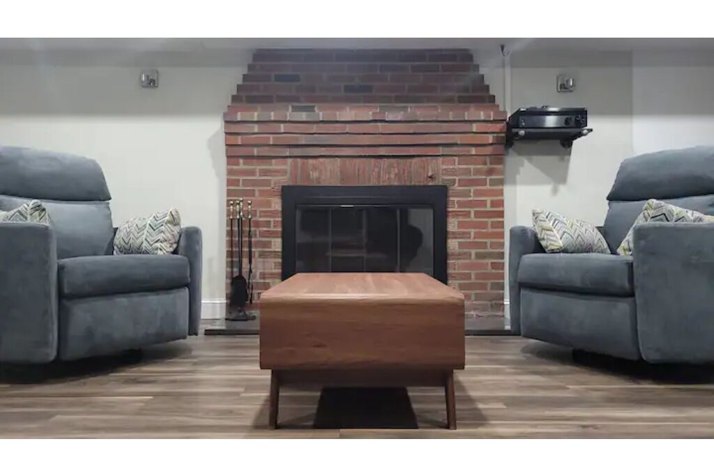 2 Bed/ 2 Baths Apartment in Deluxe Unit
