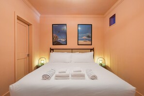 1 Schlafzimmer, Schreibtisch, Bügeleisen/Bügelbrett, WLAN