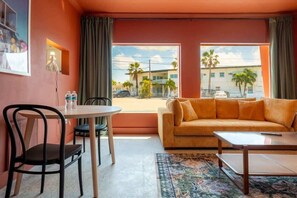 Fernseher, Arbeitsbereiche