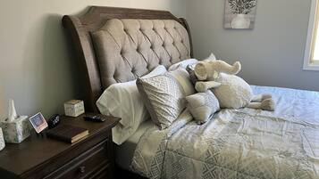 1 chambre, bureau, fer et planche à repasser, Wi-Fi gratuit