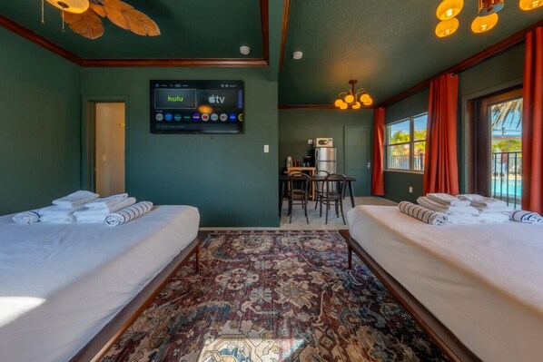 1 bedroom, iron/ironing board, WiFi, bed sheets