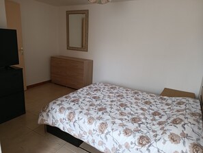 1 habitación, wifi gratis, ropa de cama y acceso para silla de ruedas