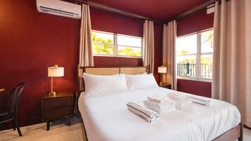 1 Schlafzimmer, Schreibtisch, Bügeleisen/Bügelbrett, WLAN