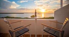 Panoramic-Penthouse, 3 Schlafzimmer, Strandblick | Terrasse/Patio