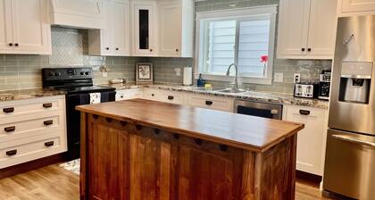 Stunning 4 Bedroom Home - Prime Location