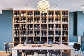 Bar (in der Unterkunft)
