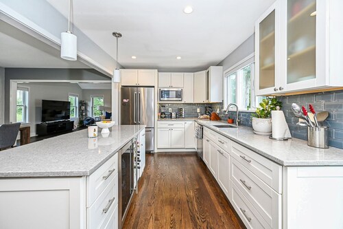 Chic Hamptons Home with Heated Gated Pool and Grill