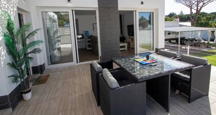 El ENCANTO Chiclana II