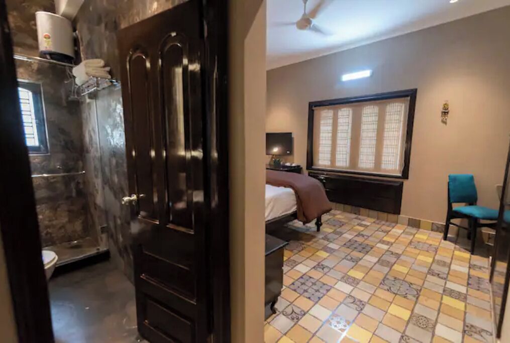 1 bedroom, in-room safe, free WiFi, bed sheets