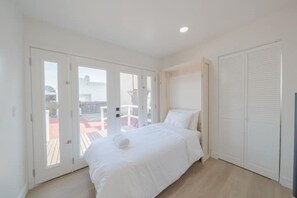 3 camere, ferro/asse da stiro, Wi-Fi gratuito, lenzuola