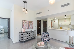 Apartment, Accessible, Private Bathroom (Modern-Luxury-Central) | Lounge