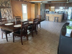 Dining - 4BR 2BA house with a beautiful view (Mineral Wells)