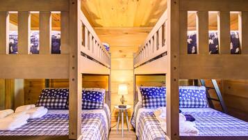 3 chambres, fer et planche Ă repasser, lit parapluie, Wi-Fi gratuit