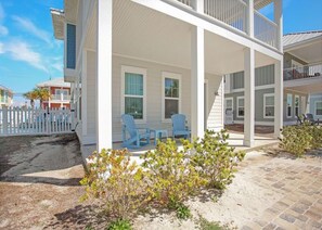 House, 4 Bedrooms | Exterior