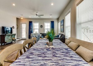Dining - 5514 Gulf Drive by Forehand Rentals (Panama City Beach)