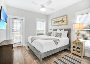 House, 4 Bedrooms | 4 bedrooms, free WiFi - 5509 Thomas Drive by Forehand Rentals (Panama City Beach)