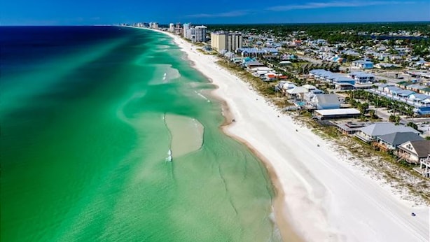 House, 4 Bedrooms | Beach - 5509 Thomas Drive by Forehand Rentals (Panama City Beach)