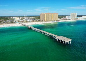 Outdoor pool - Calypso 1104 East by Forehand Rentals (Panama City Beach)