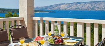 Villa Artemis V. with swimming pool