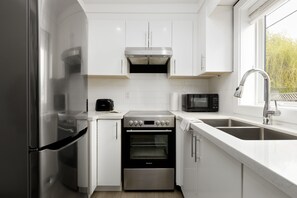 Premium Apartment | Private kitchen