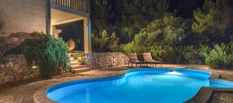 Luxury Villa Aphrodite X.