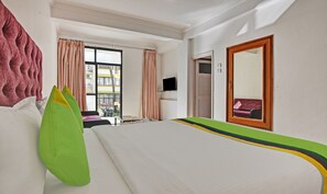 Standard Room, Balcony | View from room - Santa Monica Resorte (Calangute)