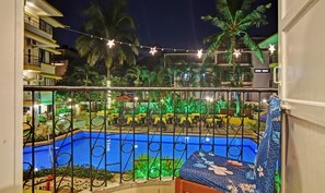 Superior Room, Pool View | Balcony view
