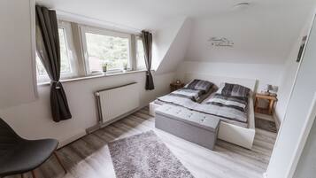 2 Schlafzimmer, Bügeleisen/Bügelbrett, Reisekinderbett, kostenloses WLAN