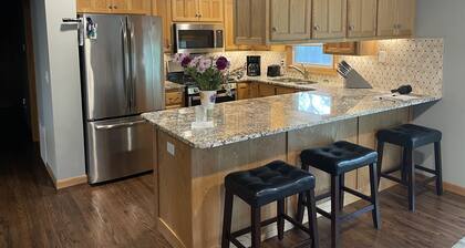 NEW- Wayne's Place! WEST OMAHA, COMPLETE REMODEL, Quality Comfort