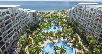 *NEW RESORT with LAZY RIVER* 2 Bedroom Suite