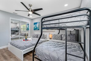 3 bedrooms, iron/ironing board, travel crib, free WiFi