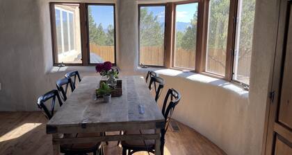 Adobe Mountain Villa, overlooking Taos!