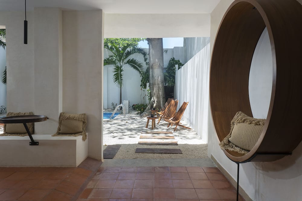 Rodina Boutique Hotel