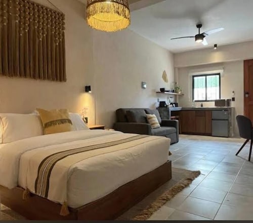 Rodina Boutique Hotel