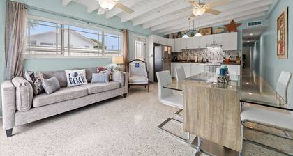 Key Colony Home with Dock and Cabana Club Access- Pets Welcomed