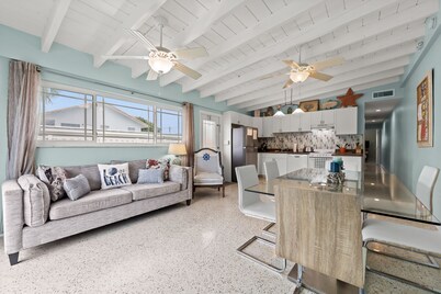 Key Colony Home with Dock and Cabana Club Access- Pets Welcomed