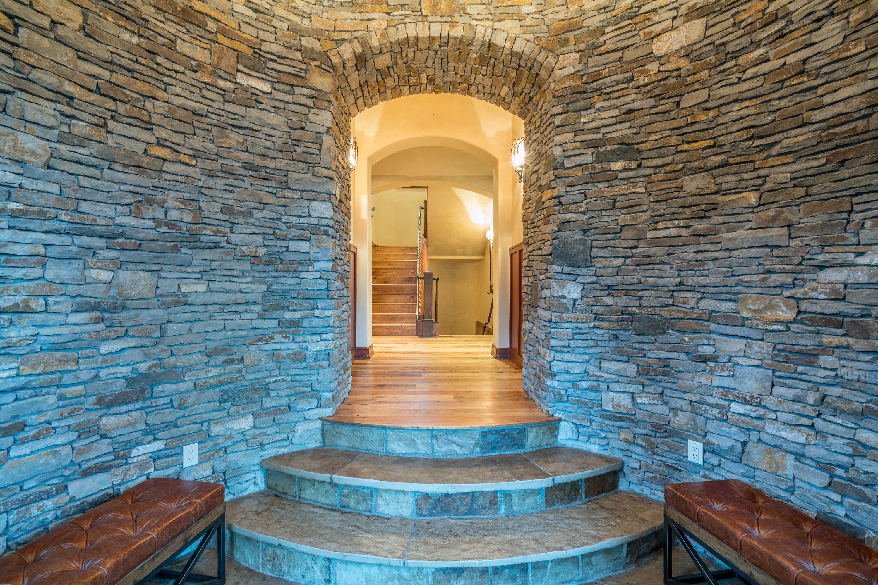 Stonegate Stunner Ski in\/Ski out House