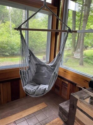 Interior - Riverview Cabin (Baldwin)