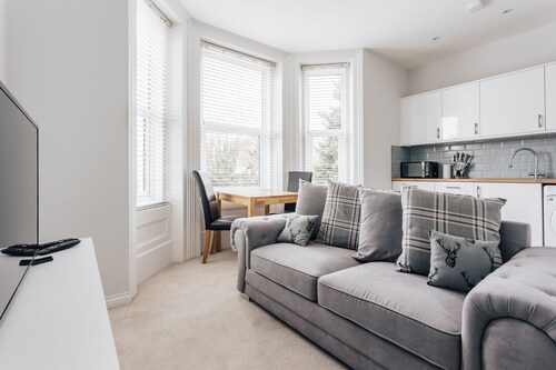 2-bedroom holiday home near train station